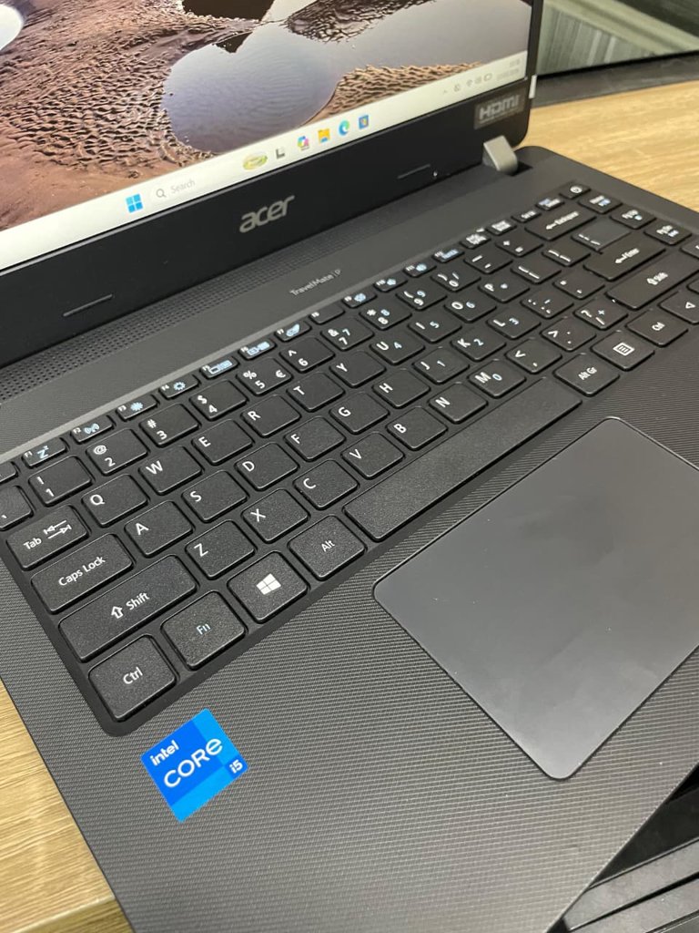 Acer TravelMate P214 G11 - foto 4