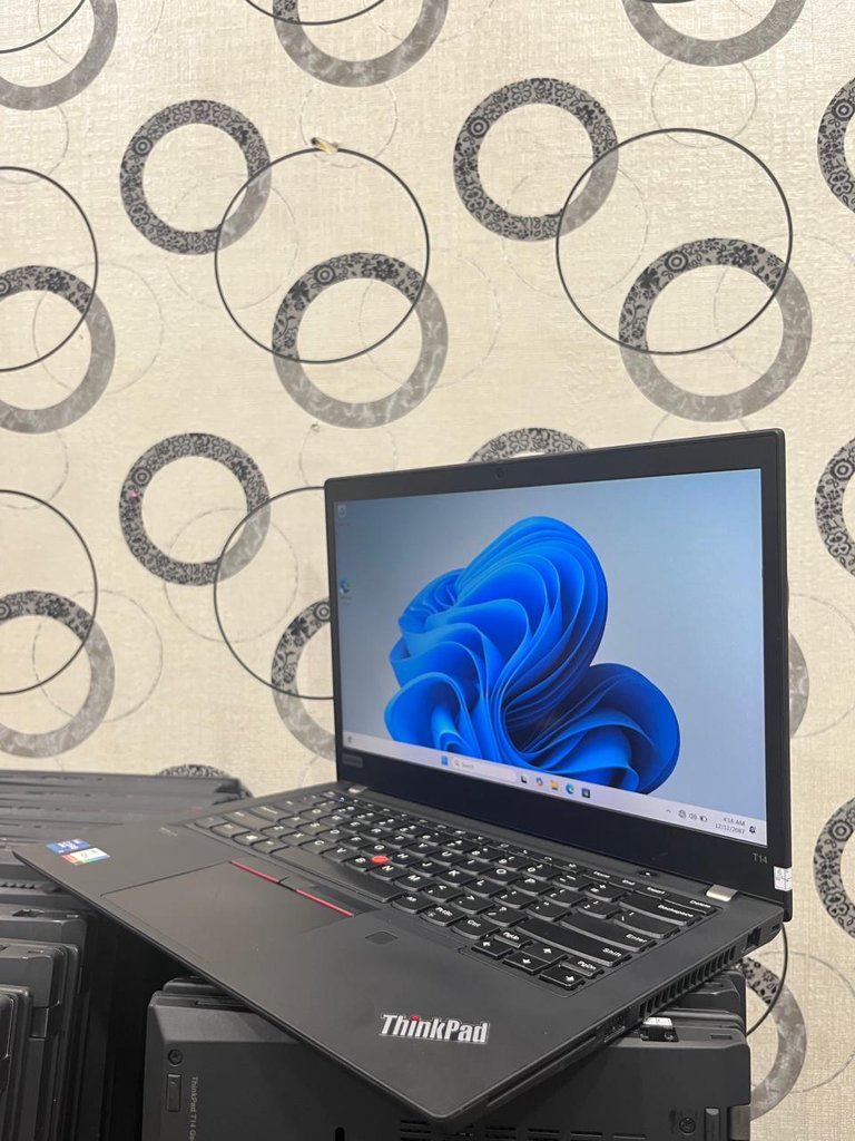 Lenovo ThinkPad T14 Gen 2 - foto 3